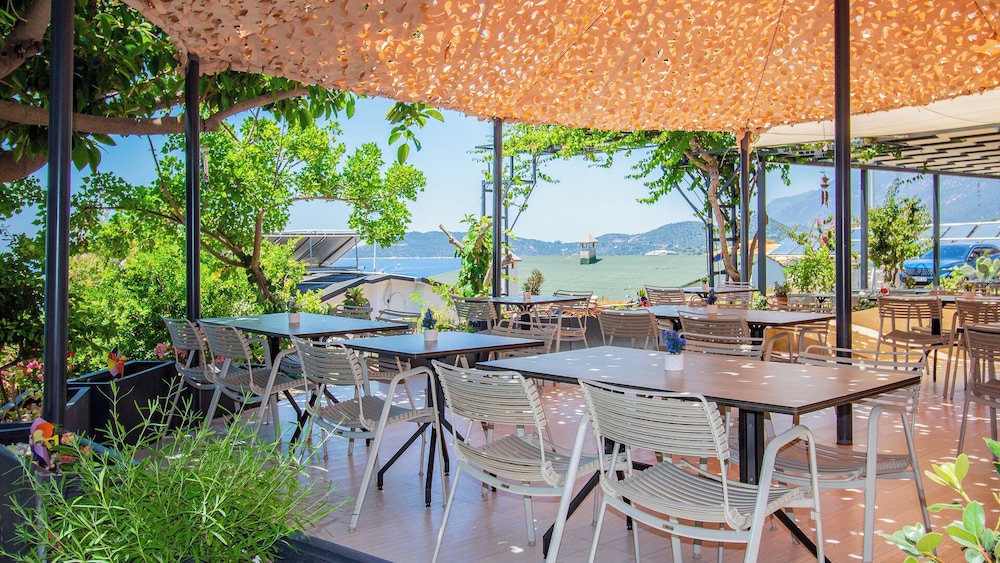 Kas Maki Hotel 36/50