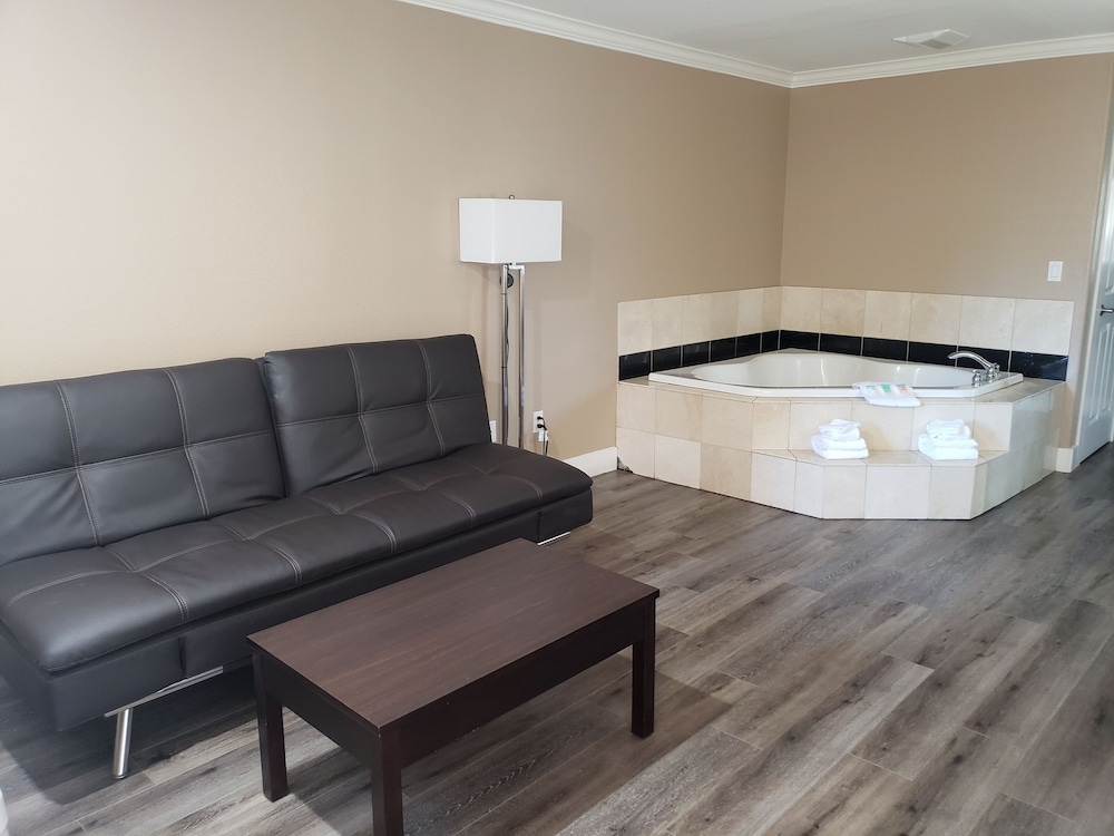 Fairview Inn And Suites Healdsburg 44/65