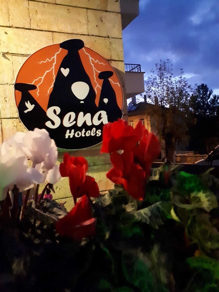 Sena Hotels 32/63