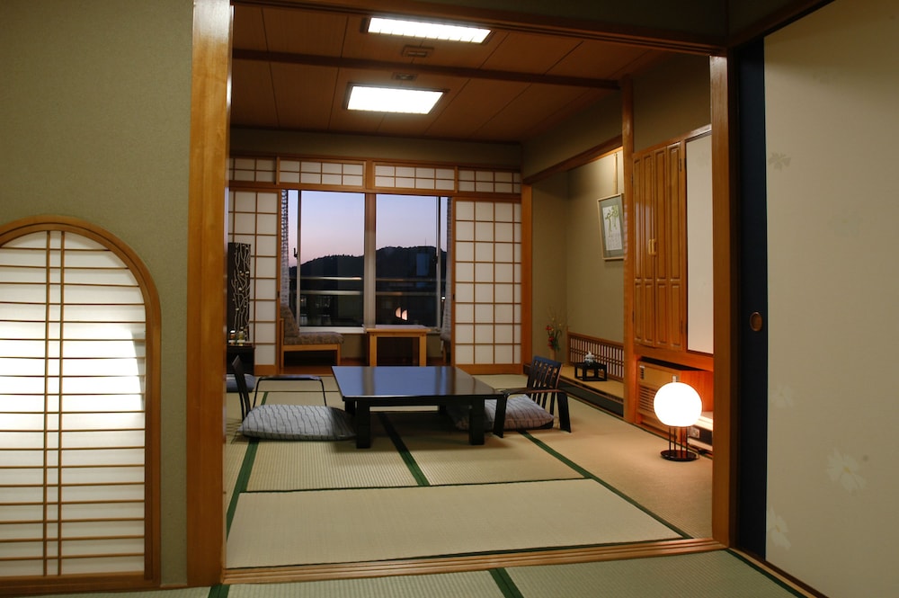Unzen Miyazaki Ryokan 42/61