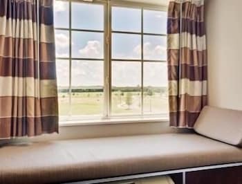 Microtel Inn & Suites by Wyndham Perry 3/20