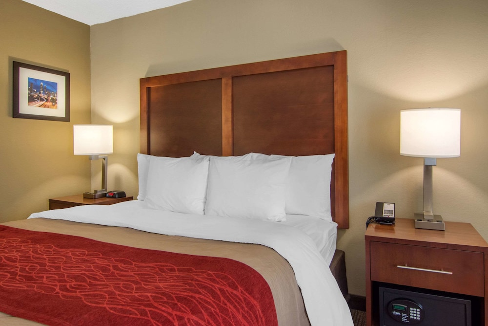 Best Western Plus Atlanta Sandy Springs Perimeter Hotel 7/28
