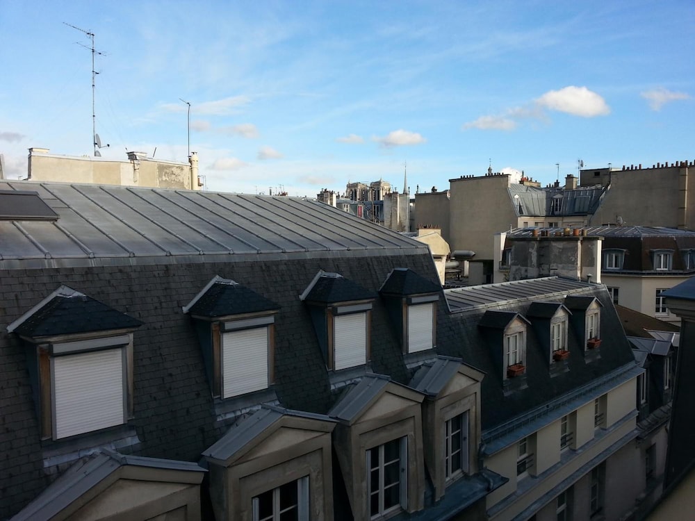 Hotel Du Lys 48/54