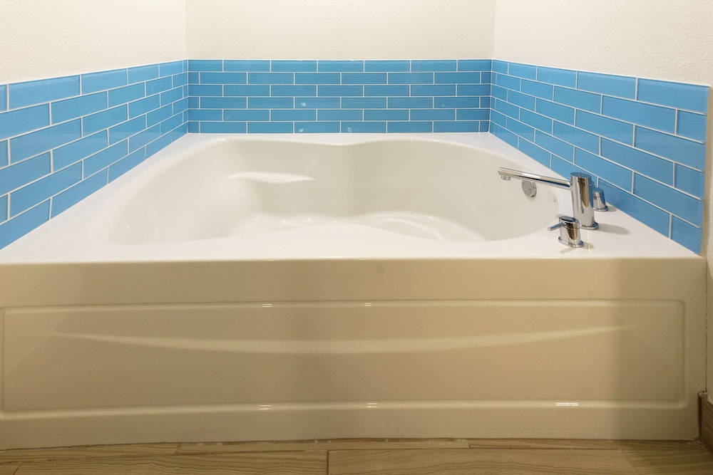 HILTON GARDEN INN ST. AUGUSTINE BEACH 28/55
