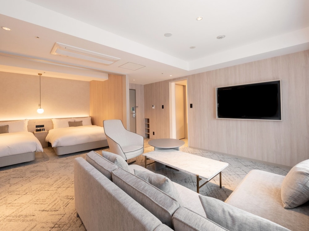 2 Double Beds
