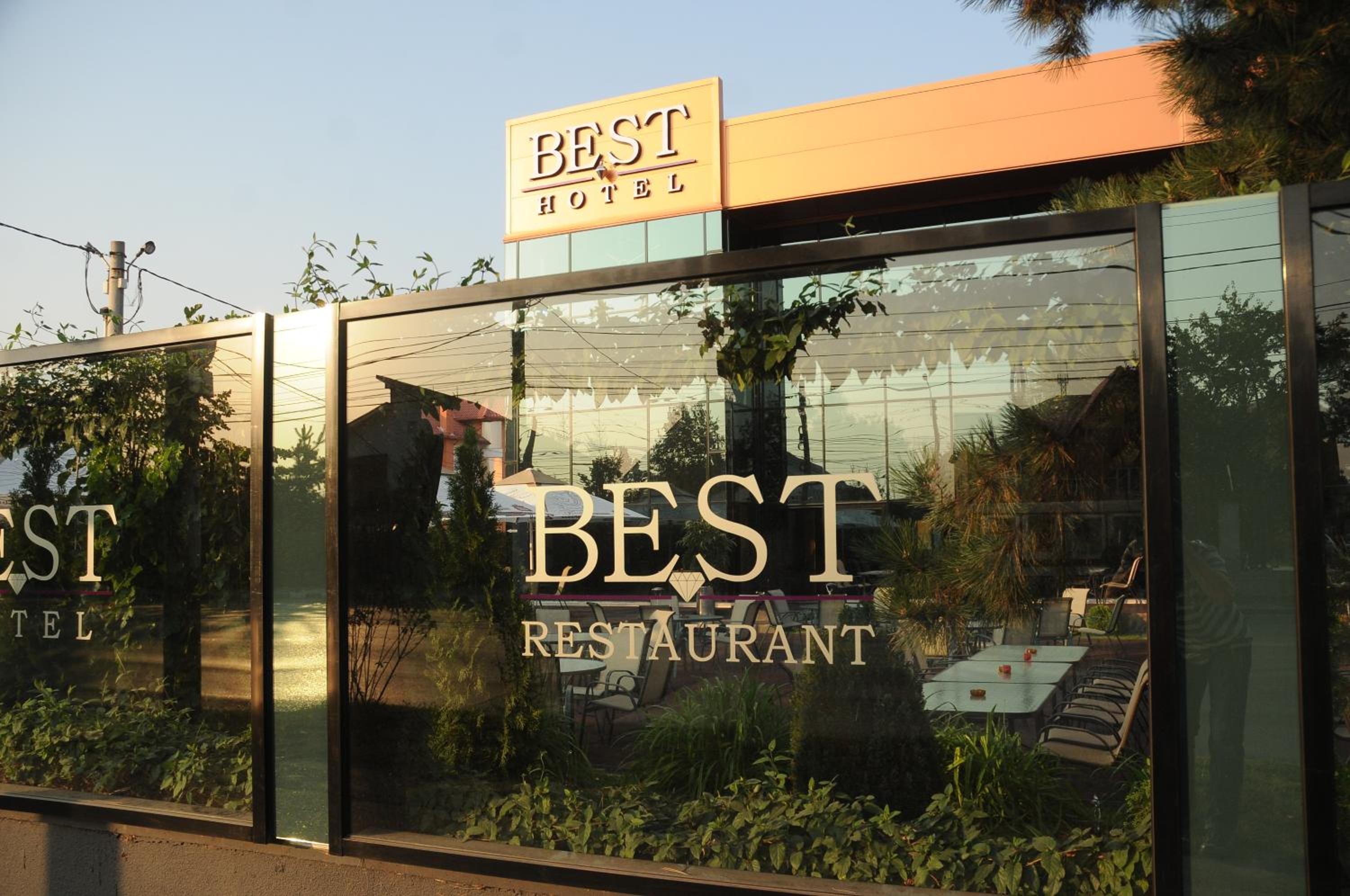 Best Hotel 5/49