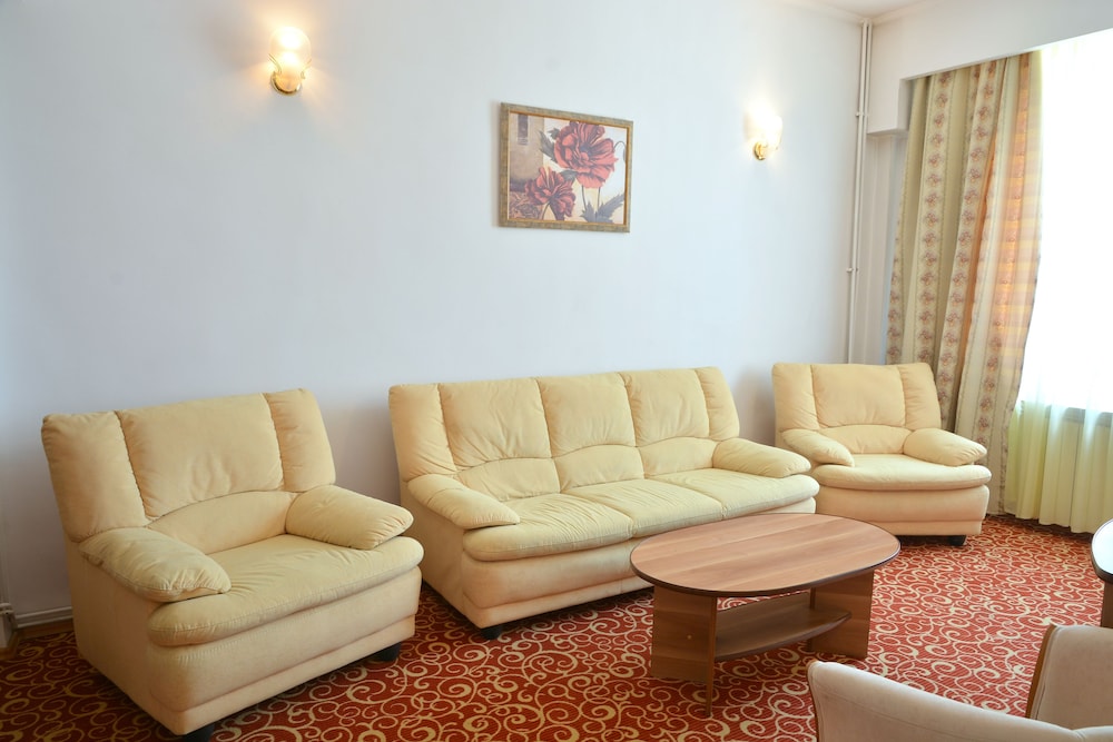 Hotel Central Ploiesti 44/69