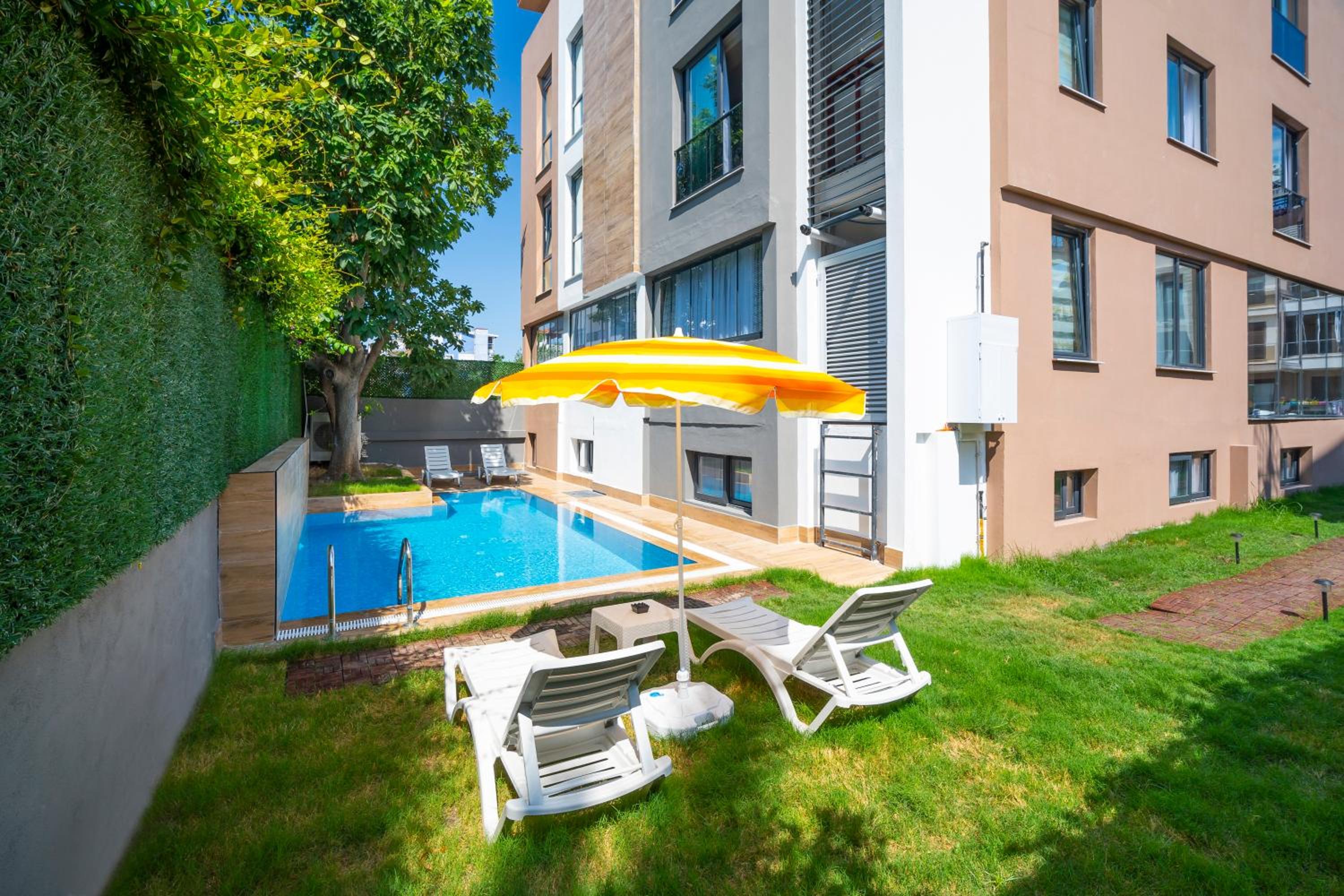 Meyde Boutique & Suites 35/50