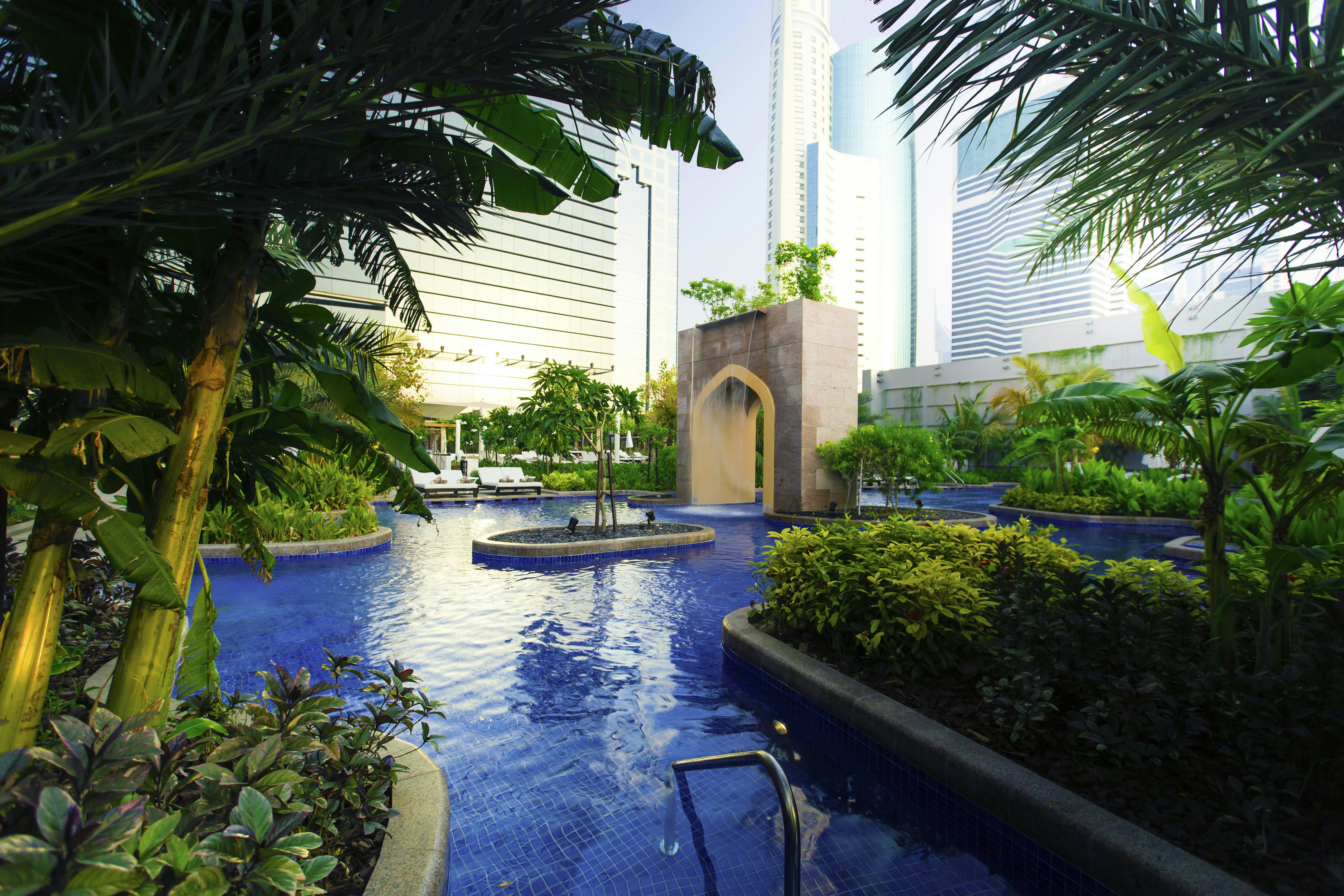 swimming pool spa
