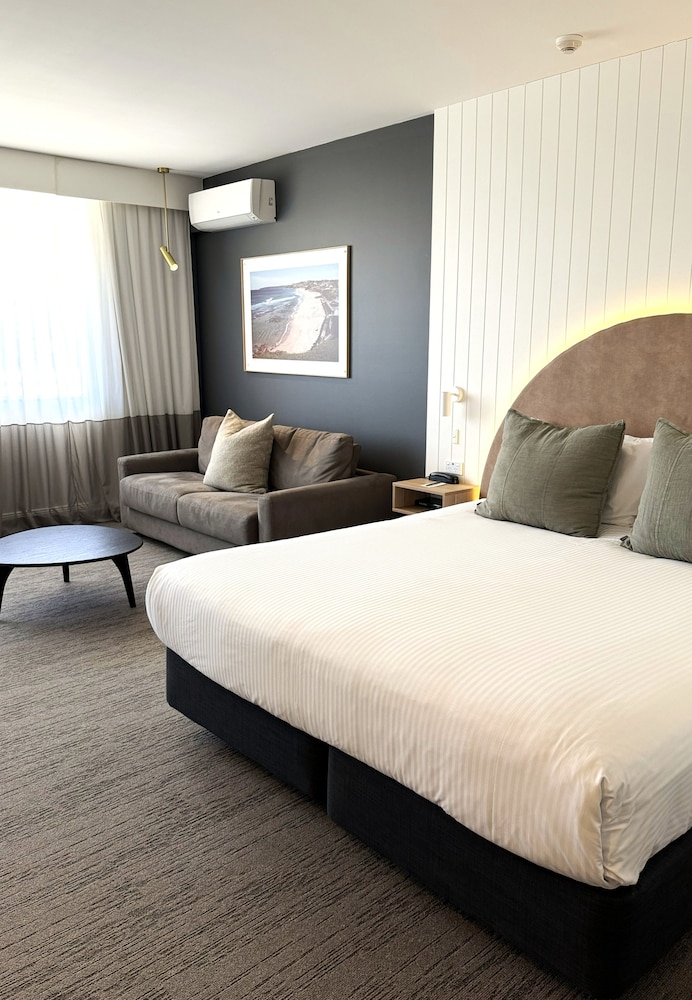 MERCURE CHARLESTOWN 17/50