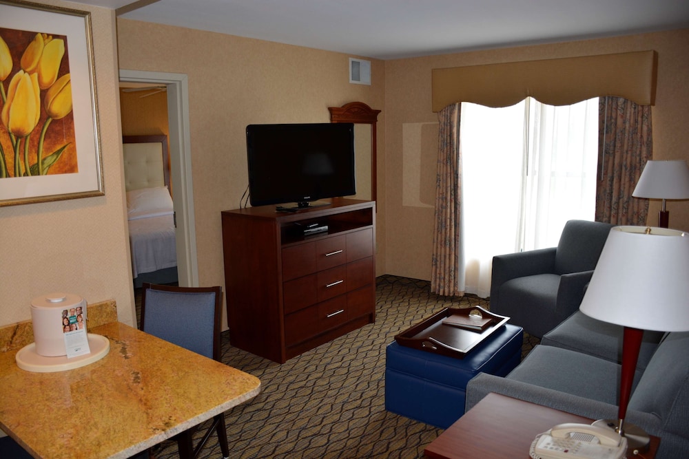 Homewood Suites by Hilton Brighton 24/47