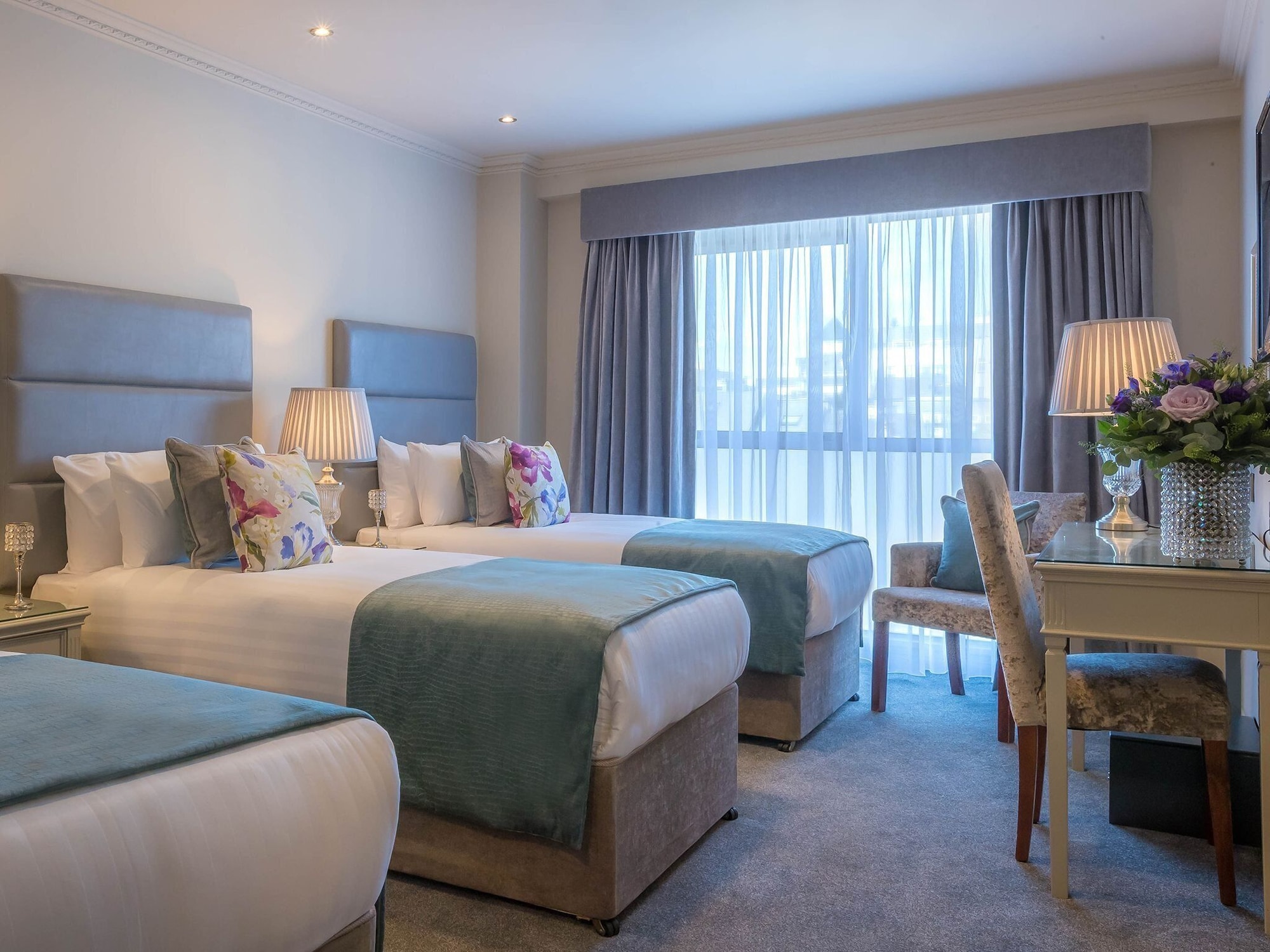 ROOM, TRIPLE, 3 BEDS