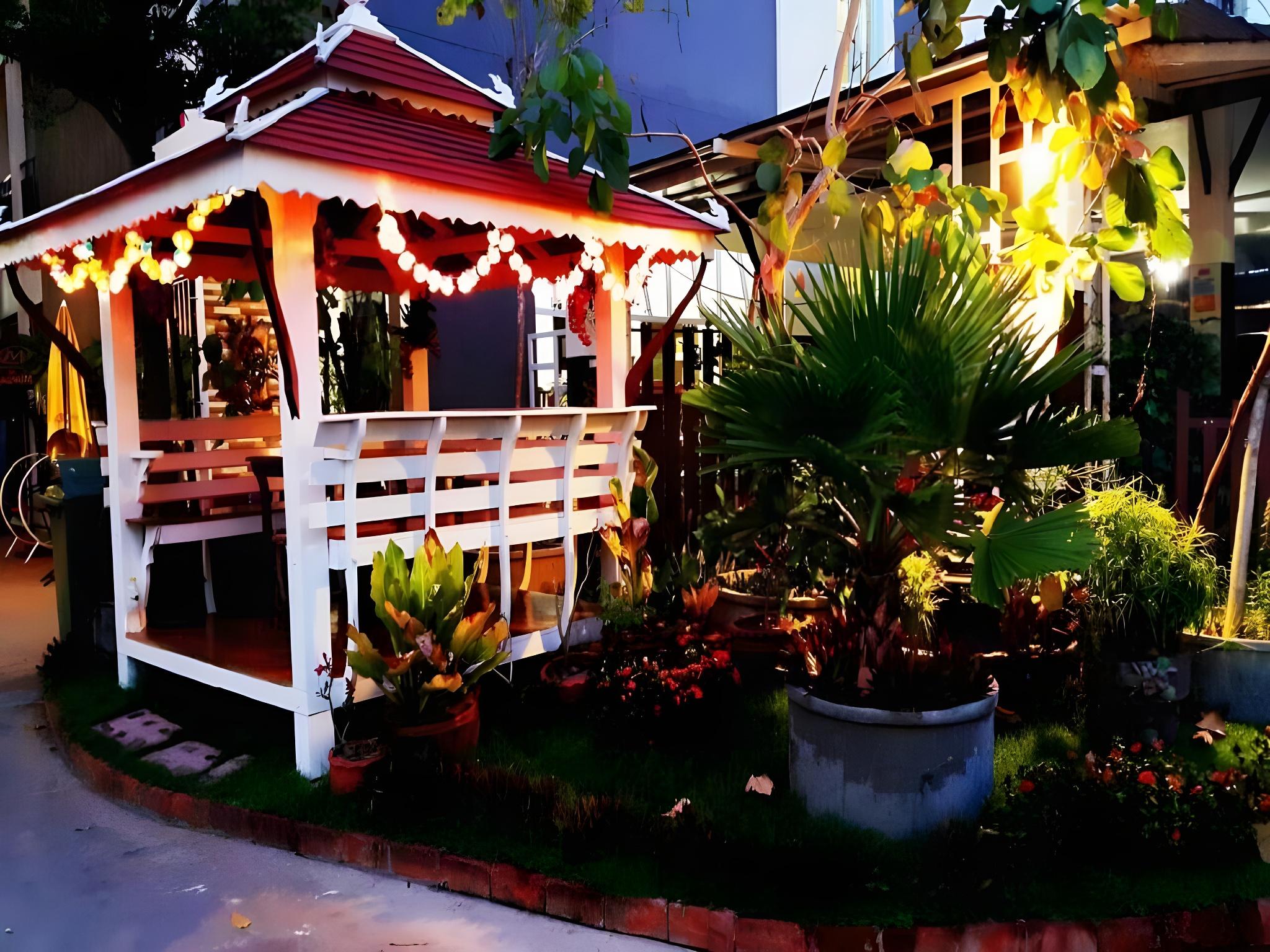 Sorrento Hotel And Residence 9/56