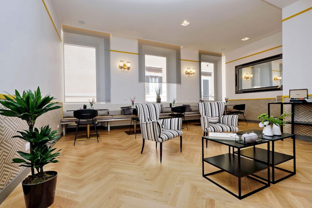 Roma Five Suites 35/50