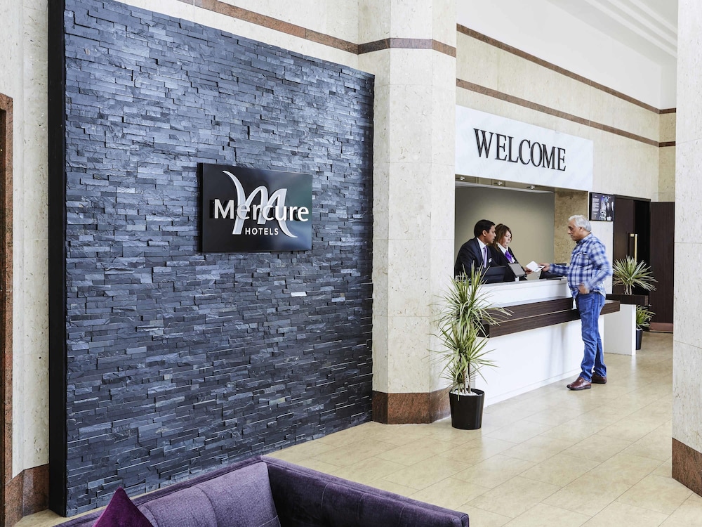 Mercure St Helens 6/50