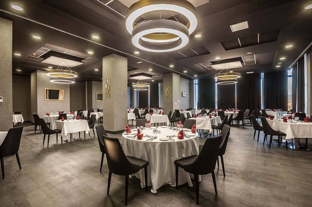 Vendome Khaled Hotel 28/37