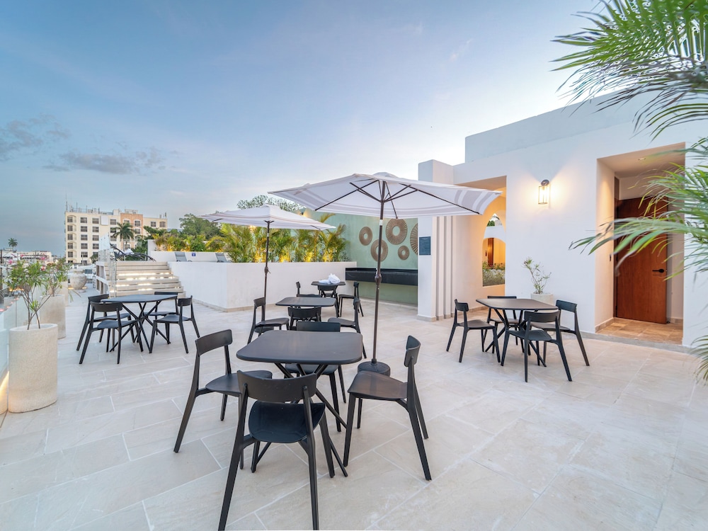 Hotel Santa Lucia 53/57