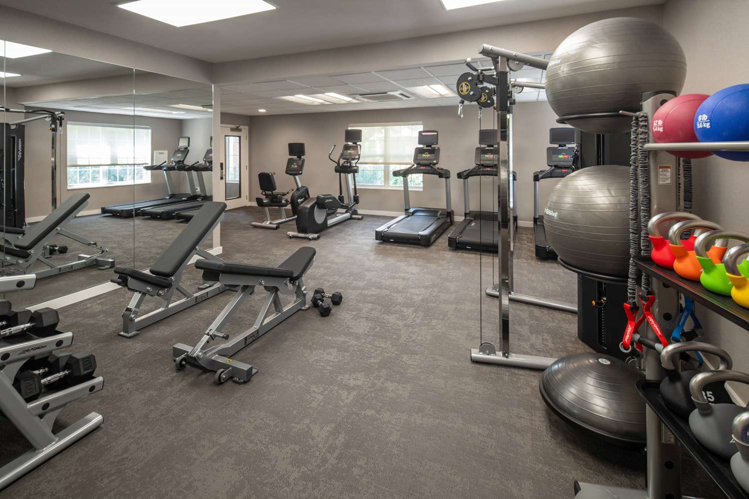 Sonesta Es Suites Fairfax Fair Lakes 20/63
