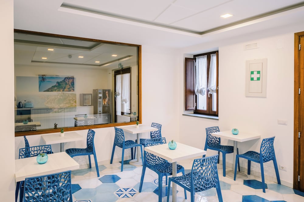 Costa Blu 37/50
