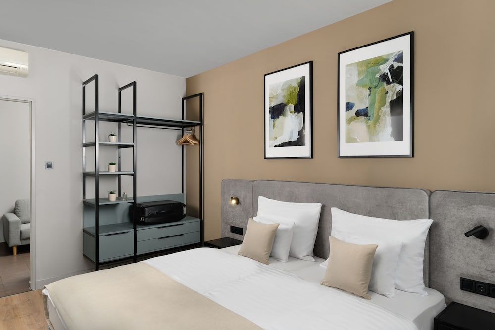 Florin Apart Hotel 14/49