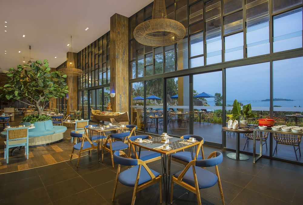 Swiss Belresort Belitung 52/73