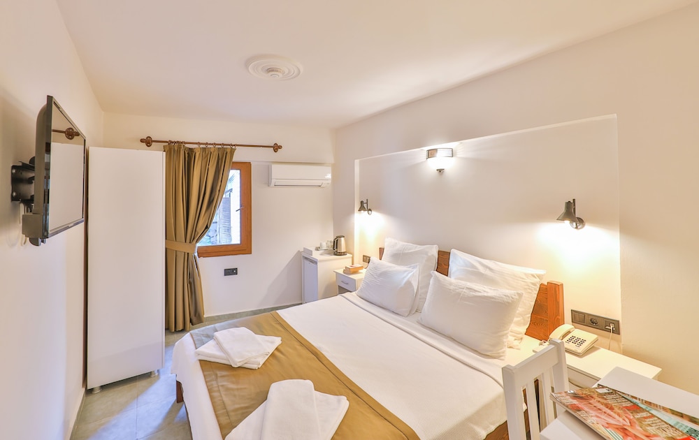 Zinbad Hotel 9/51