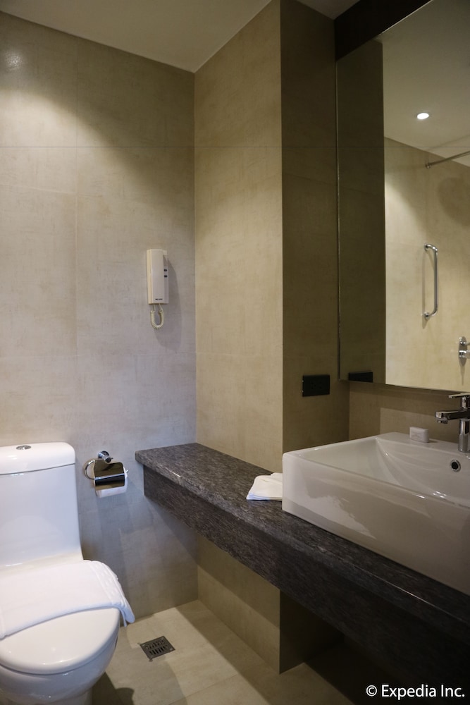 Splendido Tagaytay Hotel and Country Club 60/60
