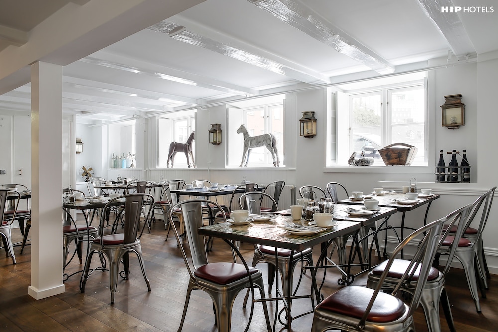 Villa Provence Hotel 52/61
