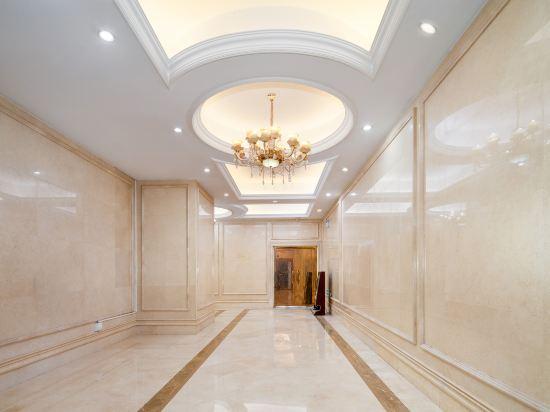 Vienna Hotel (Guiyang Huaguoyuan) 12/55