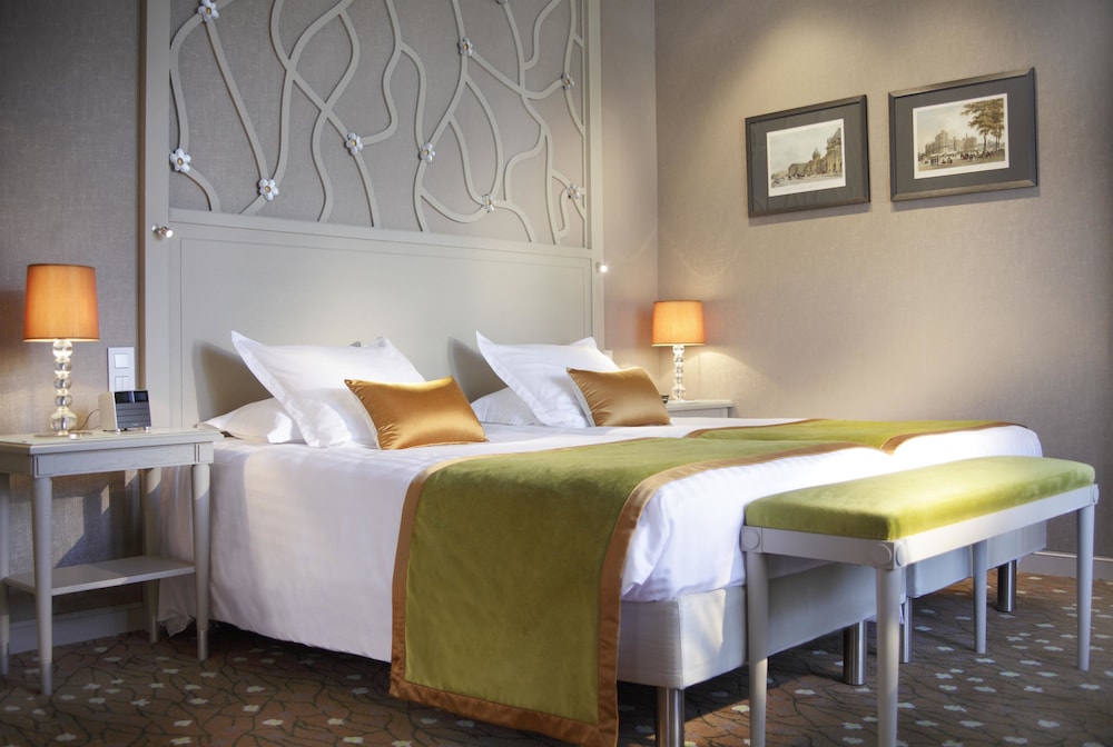 Chateau Frontenac Hotel 16/69