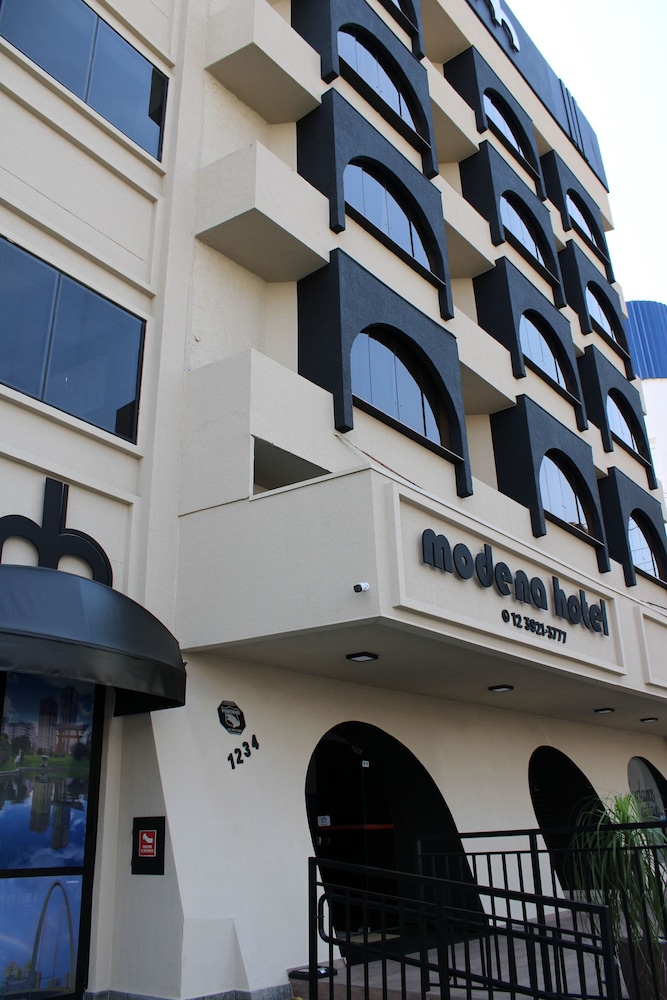 Hotel Modena 4/50
