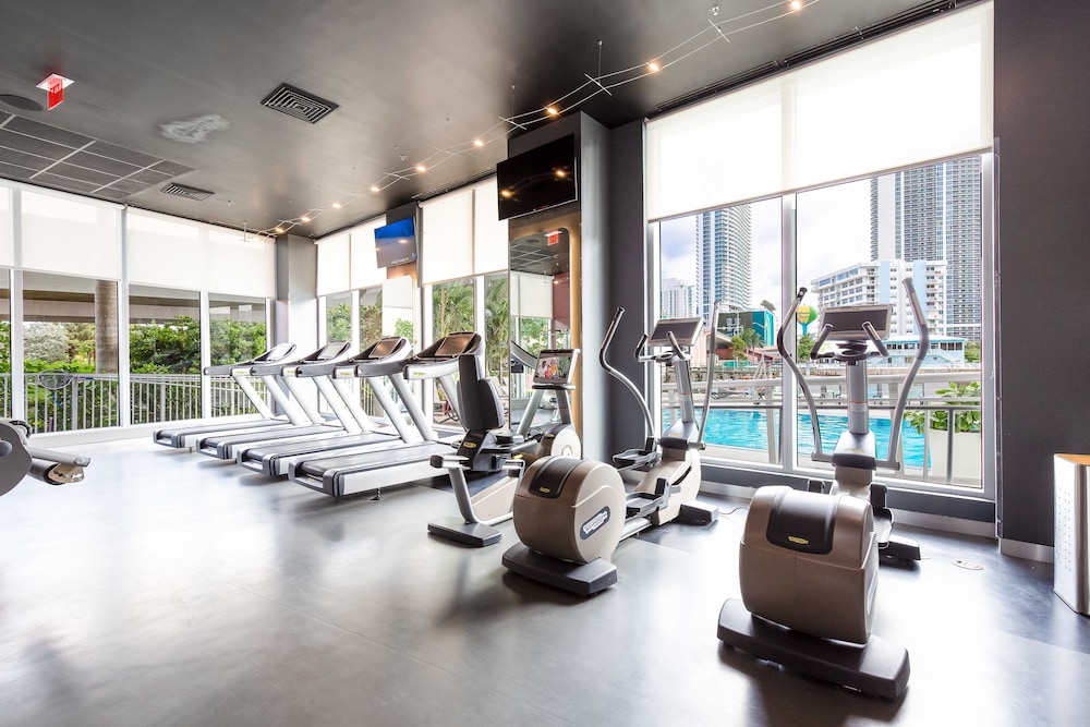 Private Ocean Luxury Condos at Beachwalk 25/50
