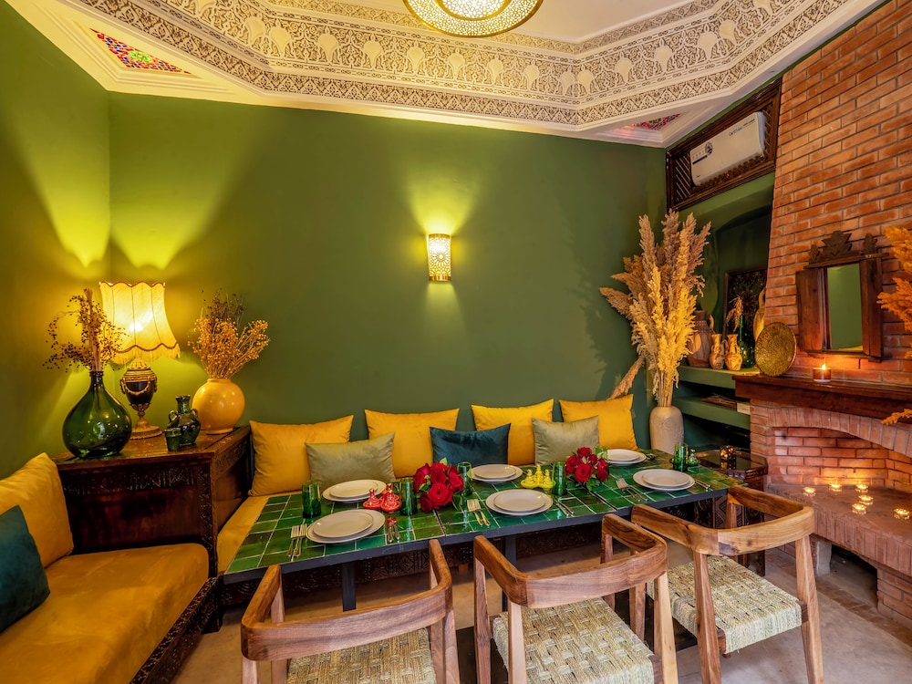 Riad Kilimini 42/65
