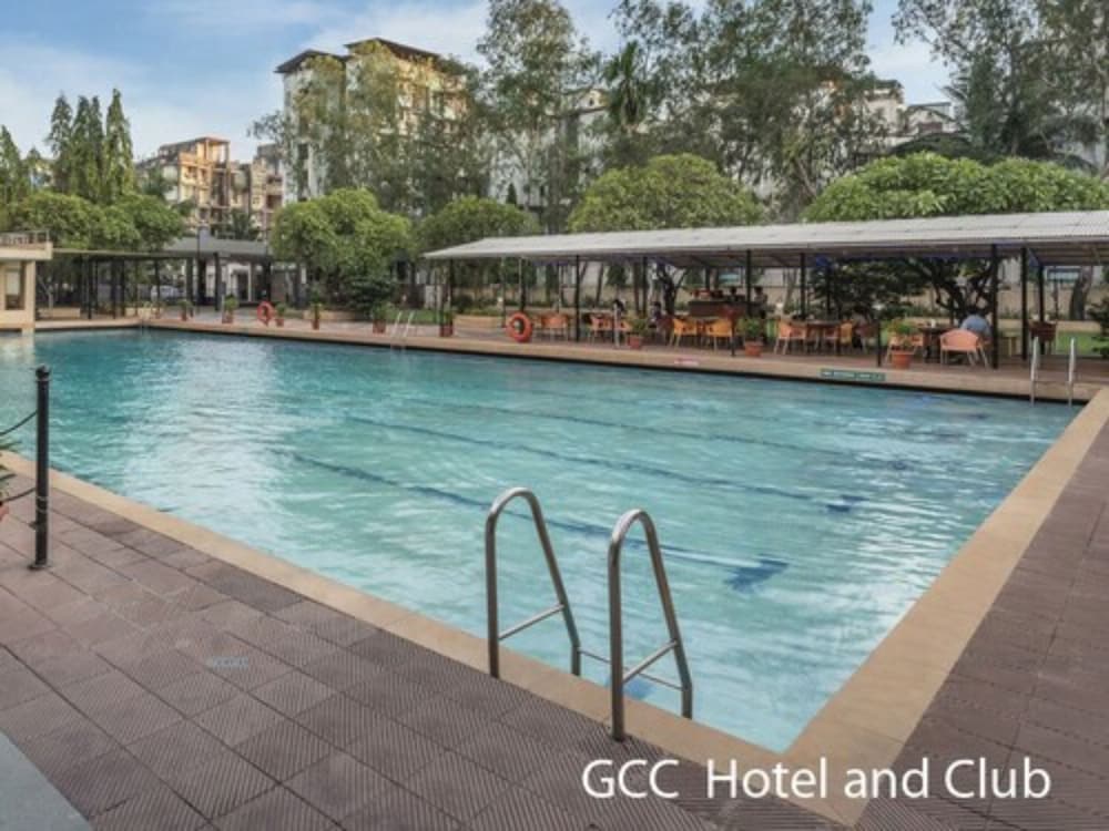 GCC NORTHSIDE HOTEL 24/42