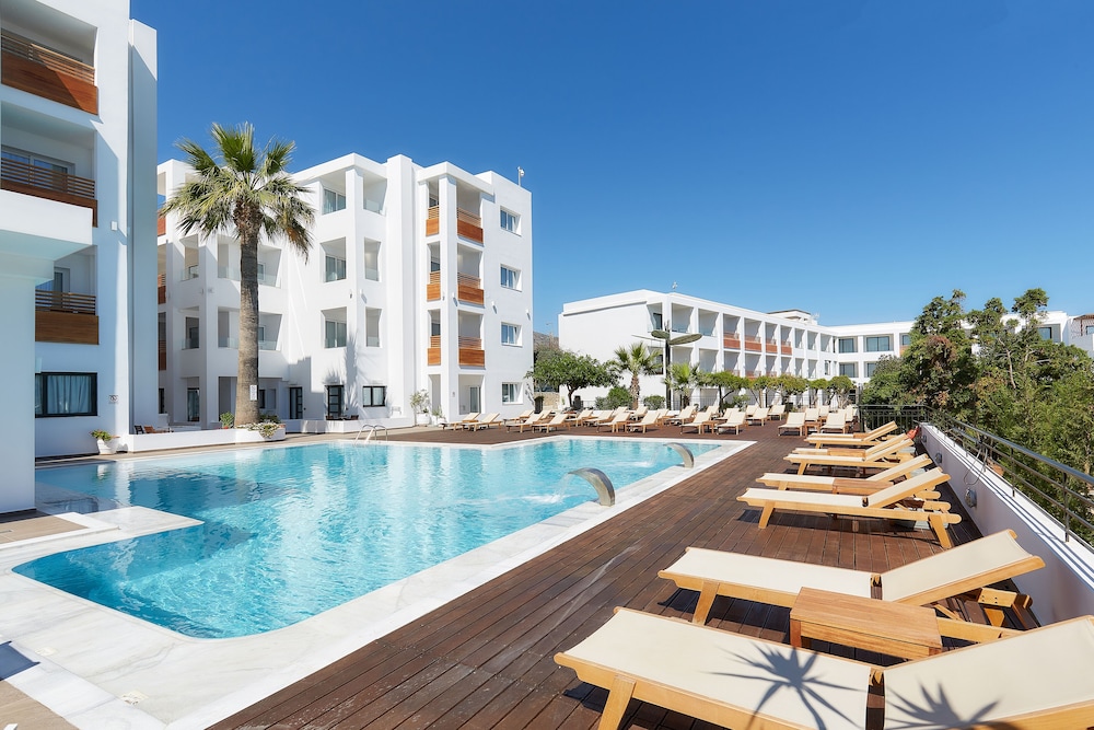 Arminda Hotel & SPA 73/76