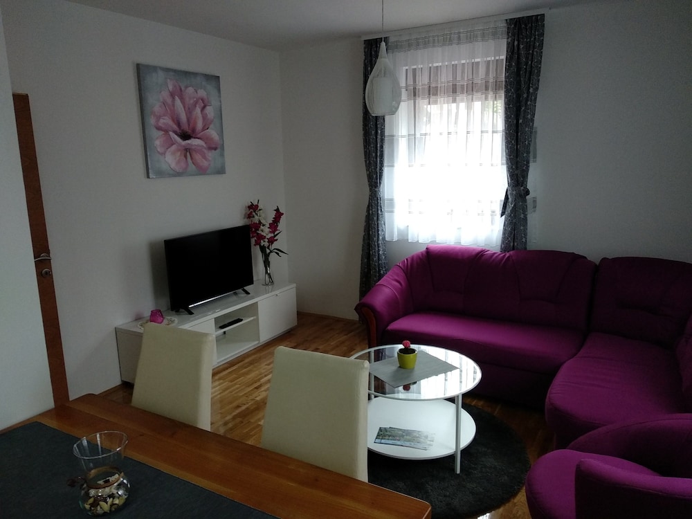 HOUSE LUCIJA 15/27