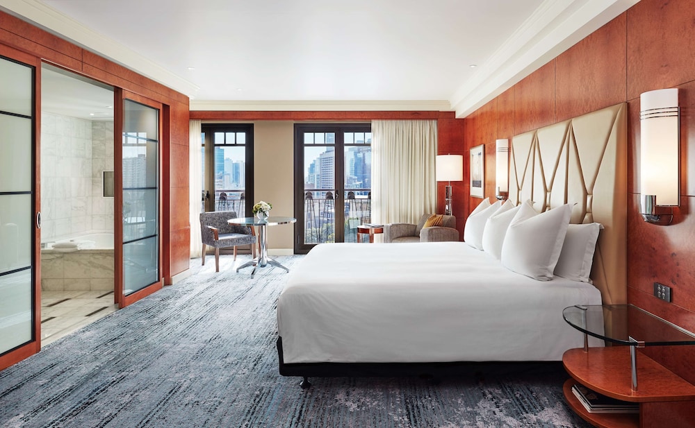 Park Hyatt Melbourne 12/74