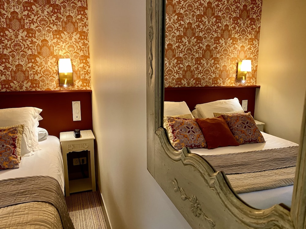 Hotel Moderna 13/50