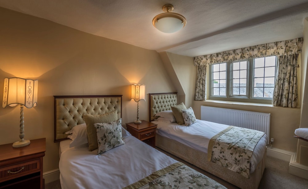 The Talbot Hotel 32/40