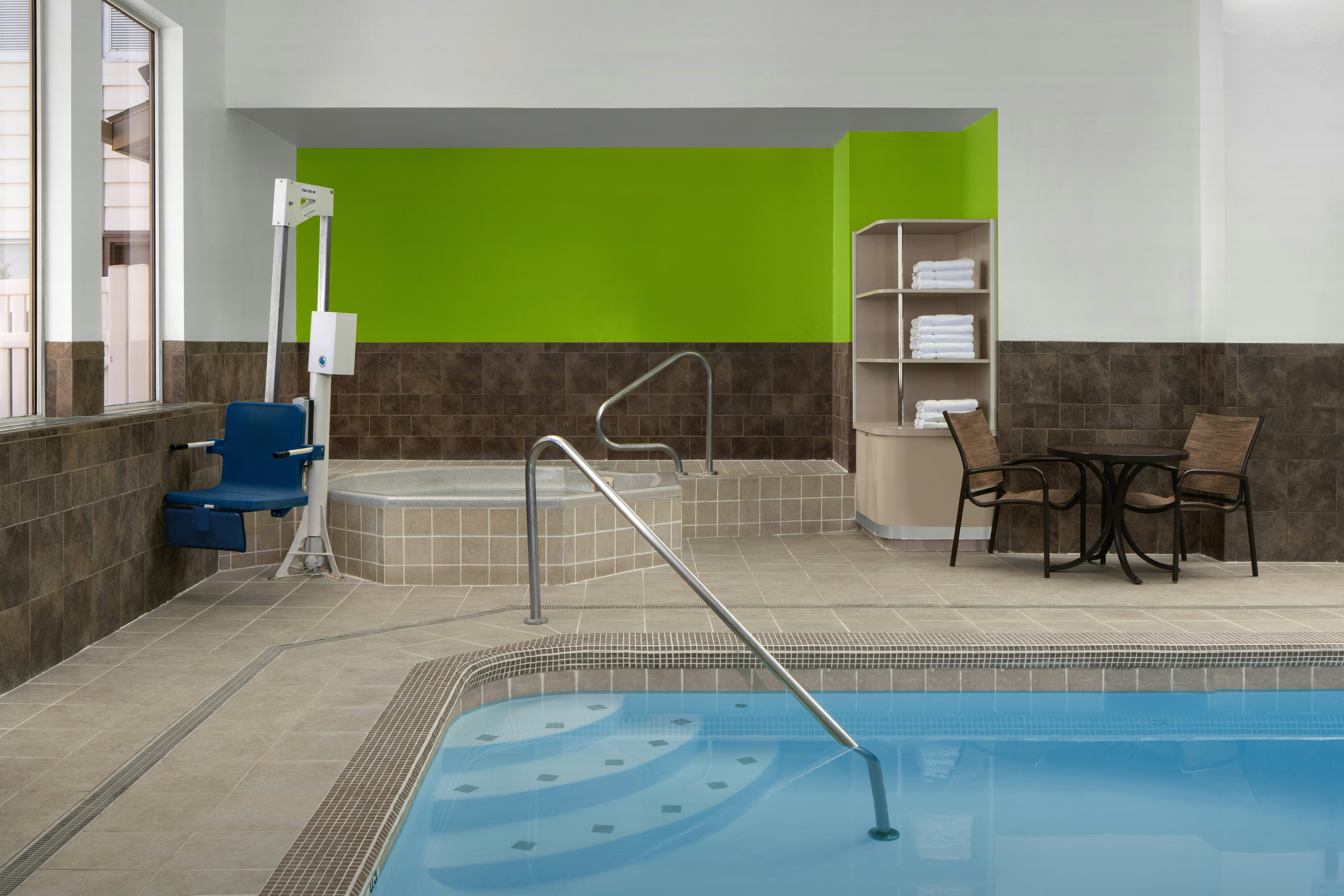 Hampton Inn Butte 17/35
