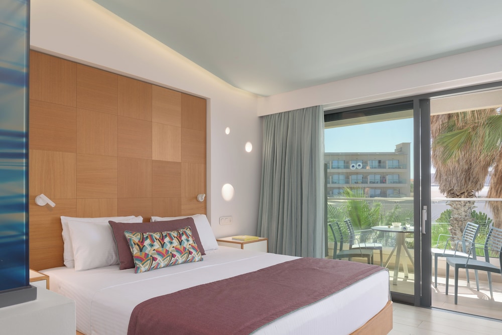 Lyttos Mare Exclusive Beach Resort 42/97