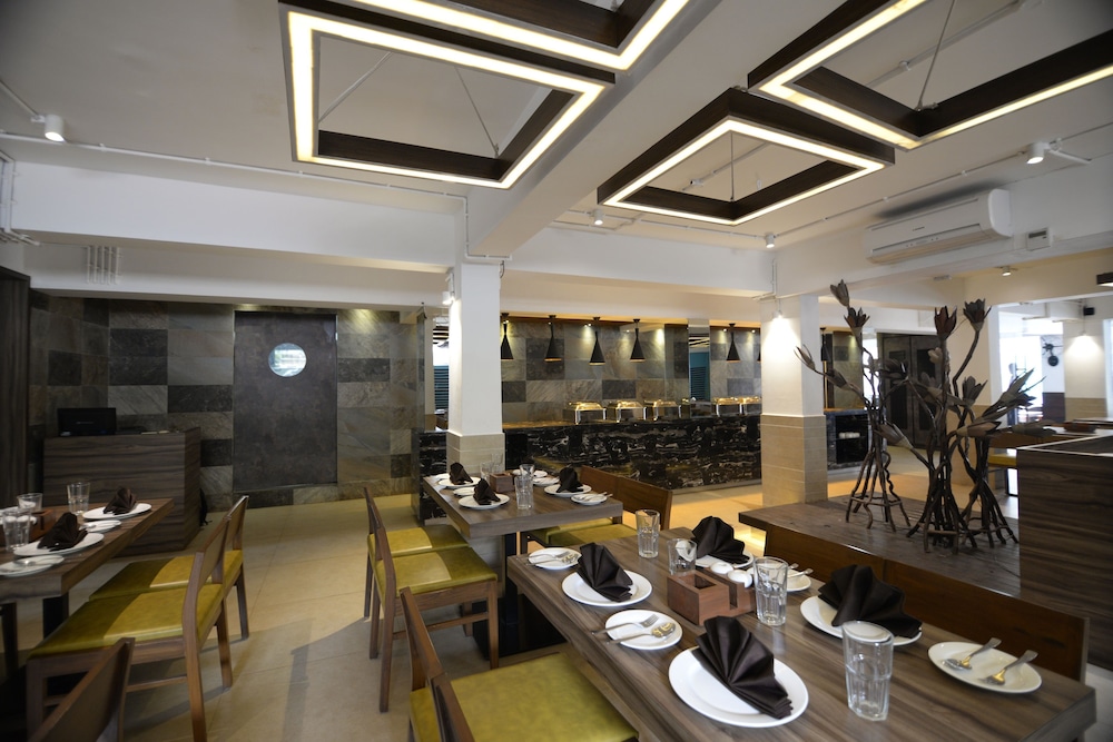Sunkissed Premium Goa by WSI 29/50