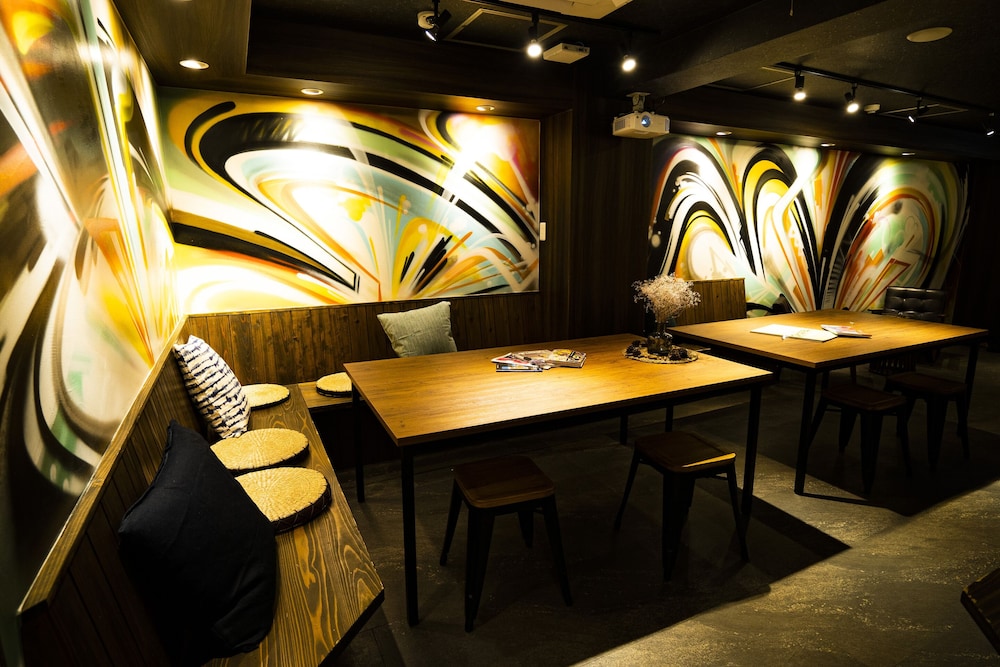 R Hostel Namba south 24/29
