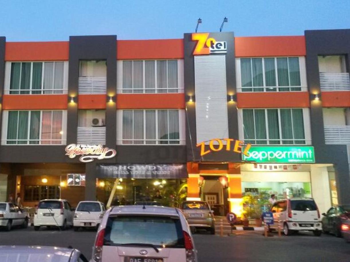 Zotel Hotel 11/32
