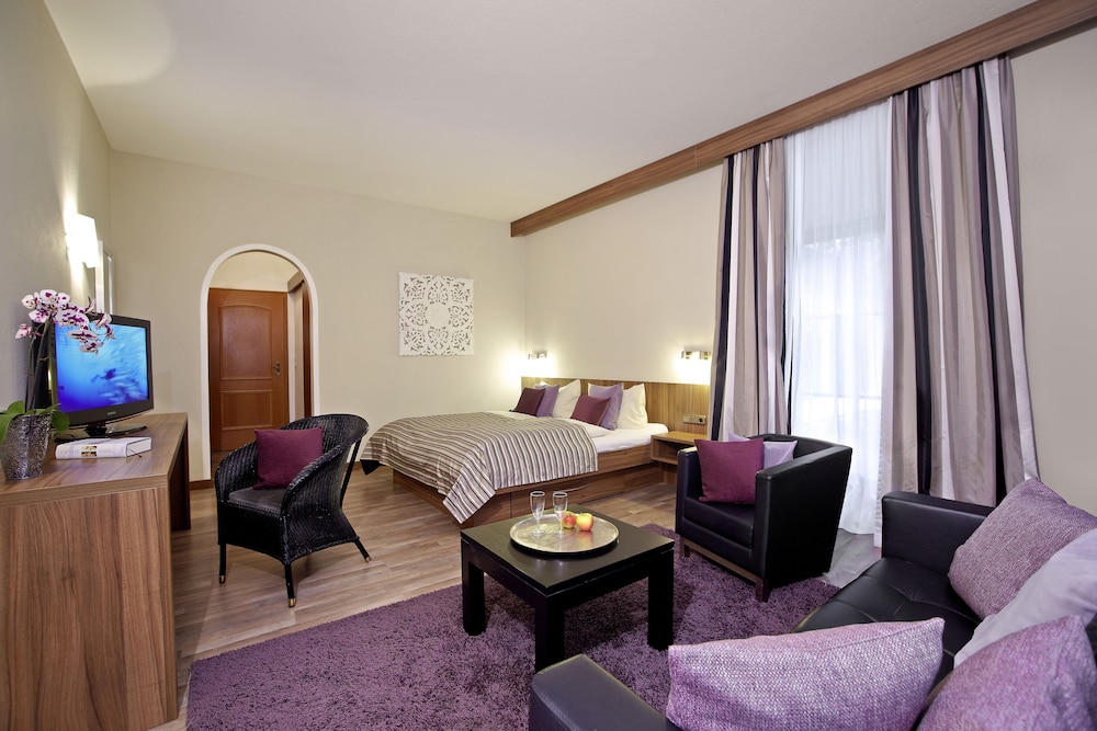 Hotel Bavaria 27/50