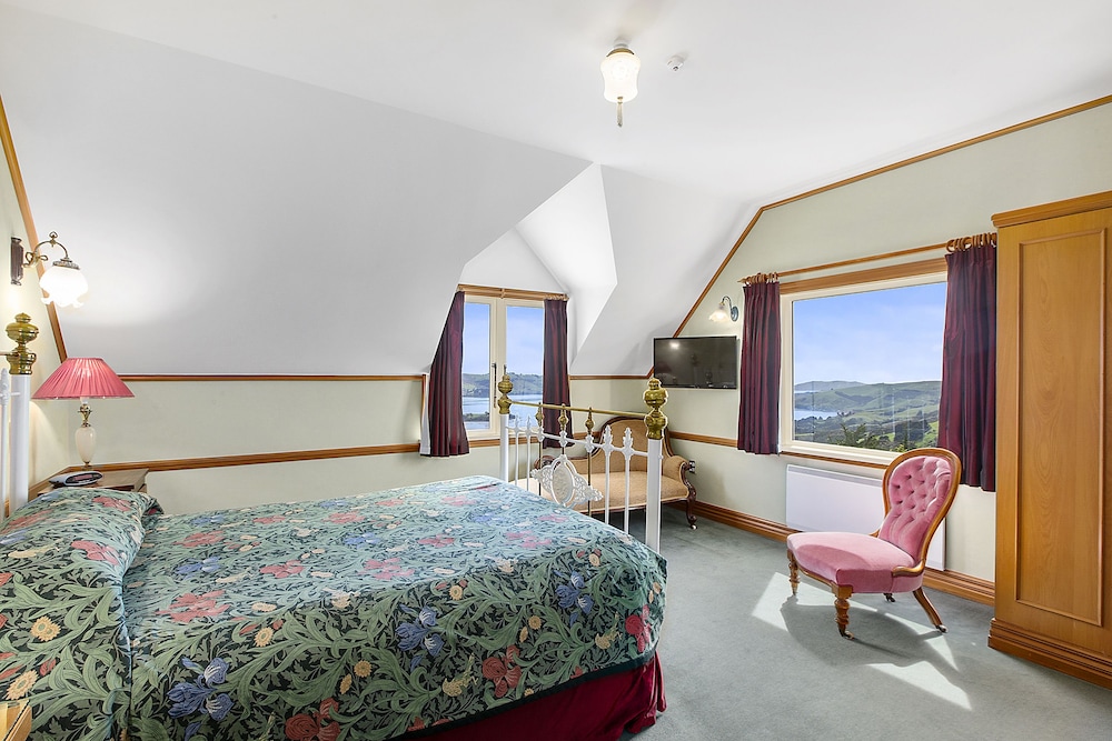 Larnach Lodge 18/38