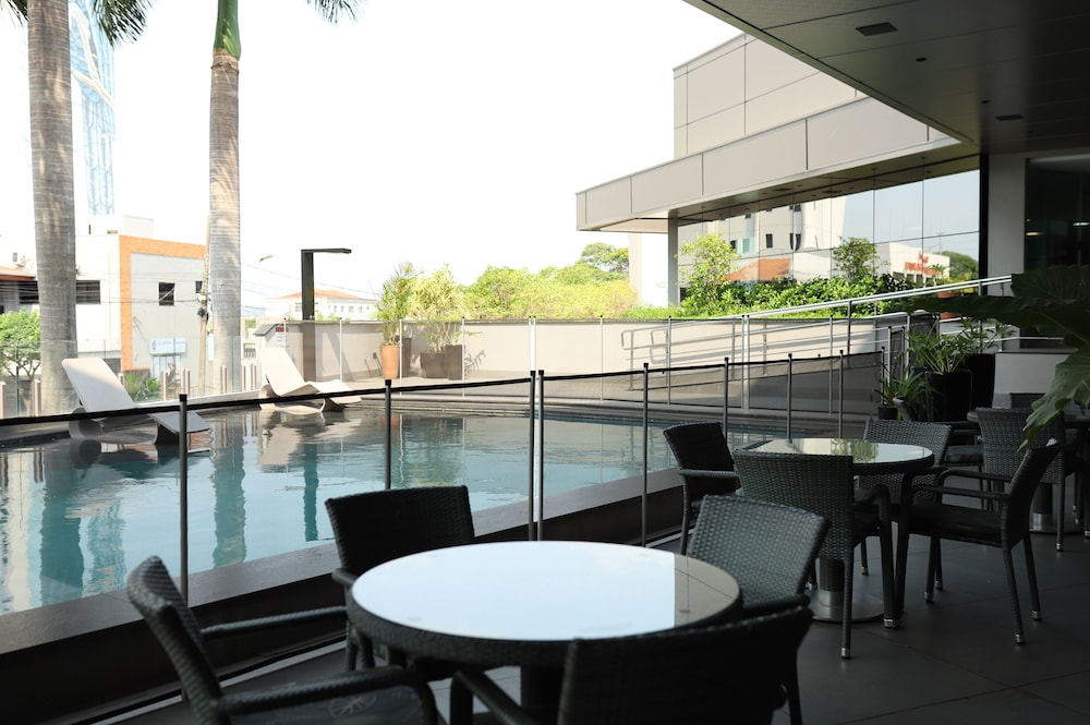 Indaia Park Hotel 75/77