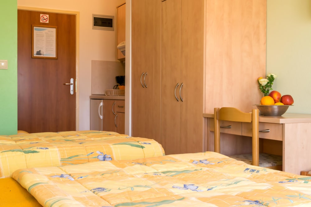 Villa Irena 30/50