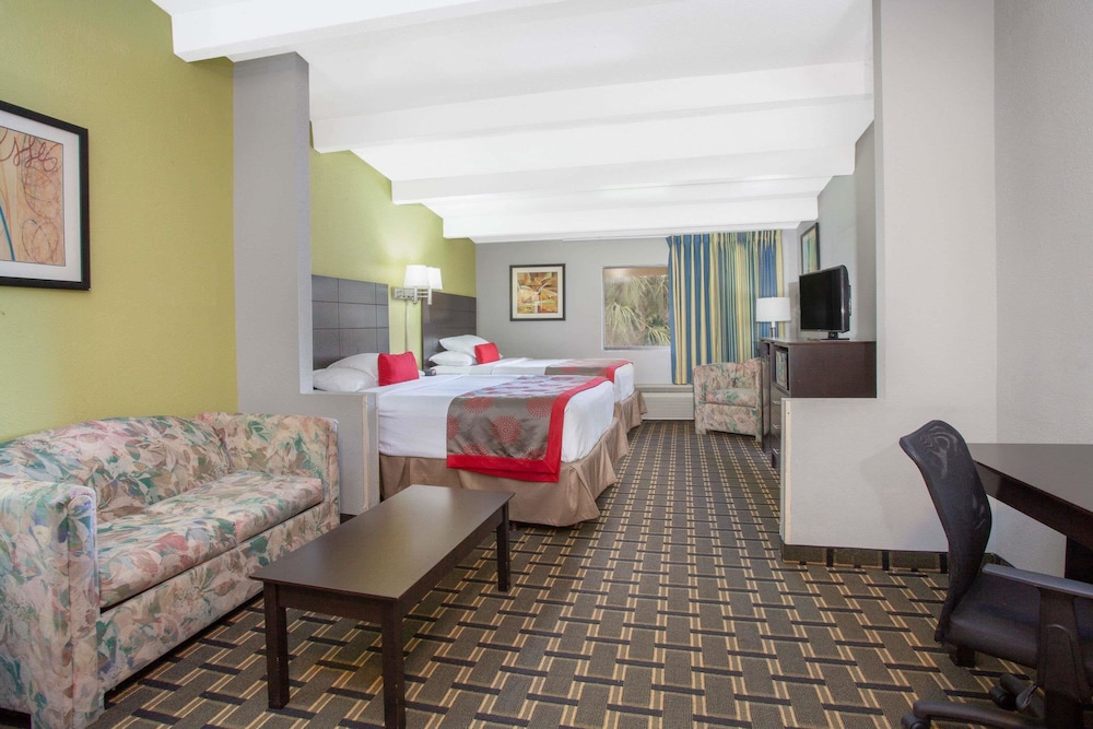 Ramada By Wyndham Davenport Orlando South 40/51