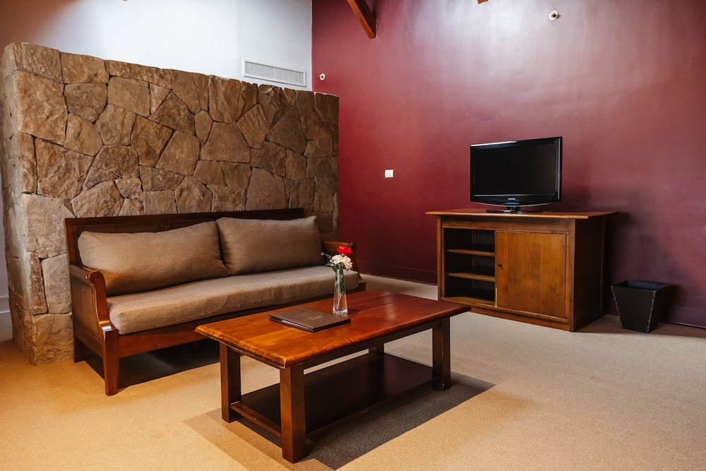 Loi Suites Chapelco Hotel 50/68
